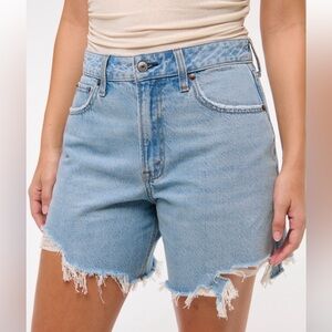 NWT Abercrombie & Fitch High Rise  Loose Short Light Blue Distressed